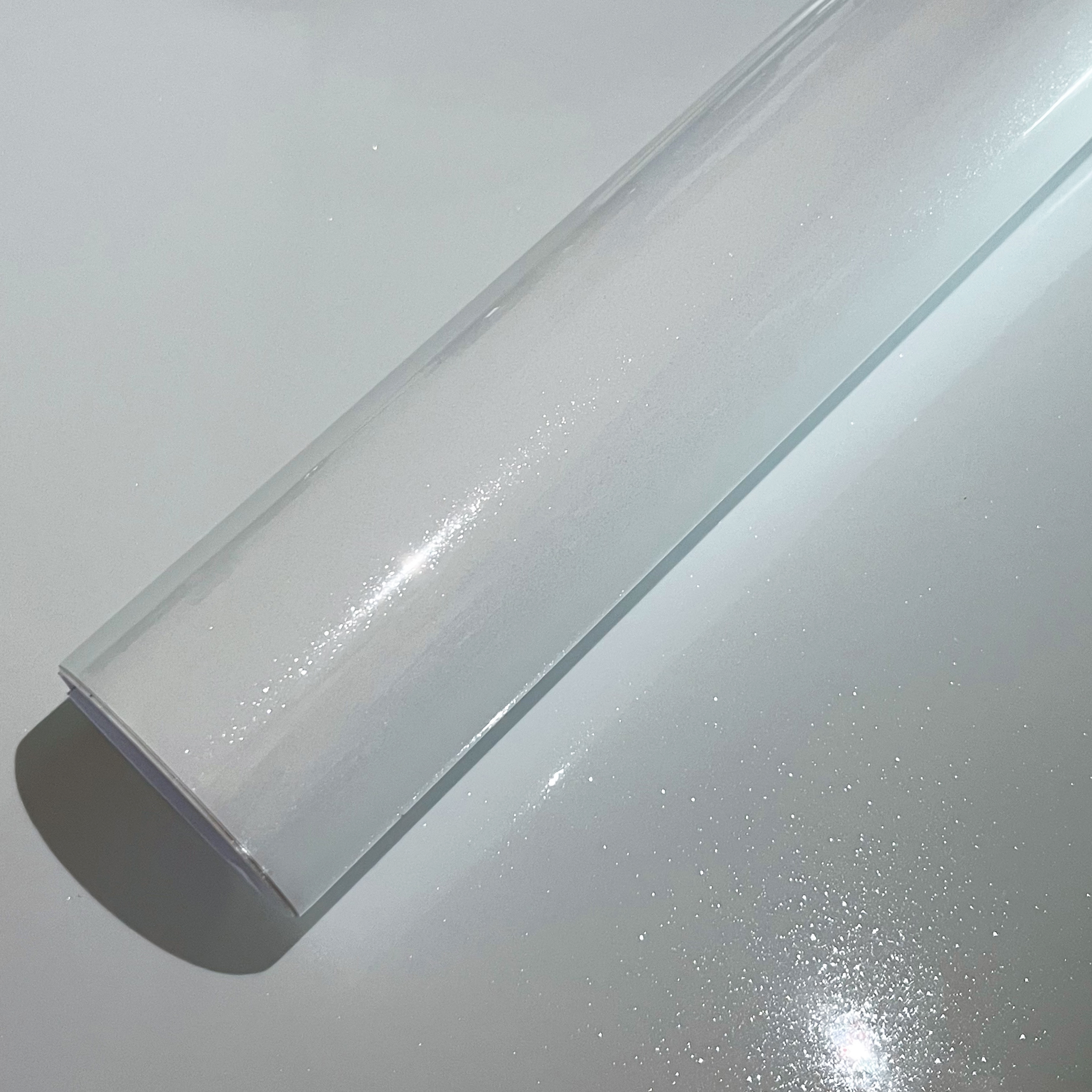 PET Ultra Glossy White Pearl G - Glitter Vinyl Roll ulasan dan harga