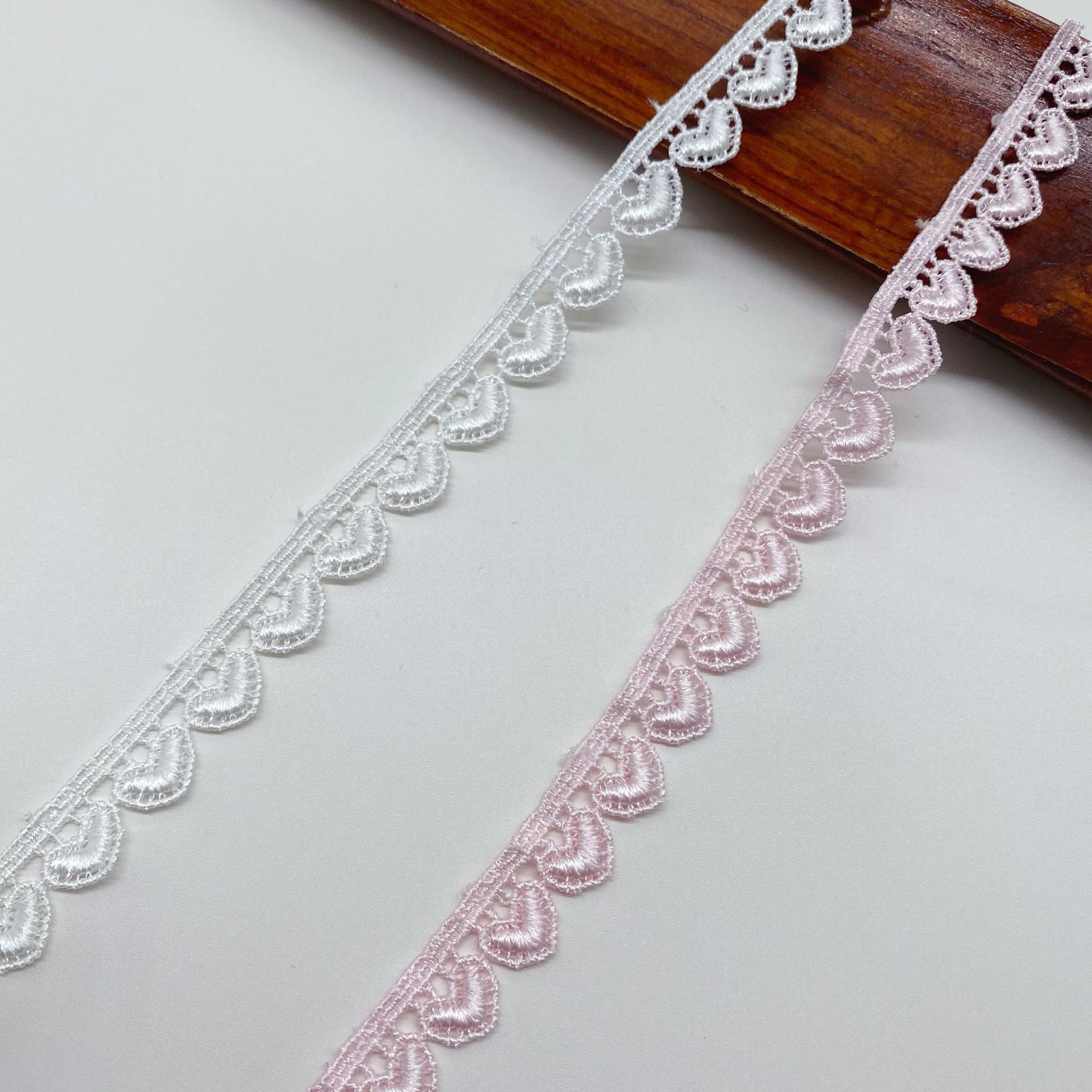 4Yards Embroidered Multicolor  - Guipure Lace Panel ulasan dan harga