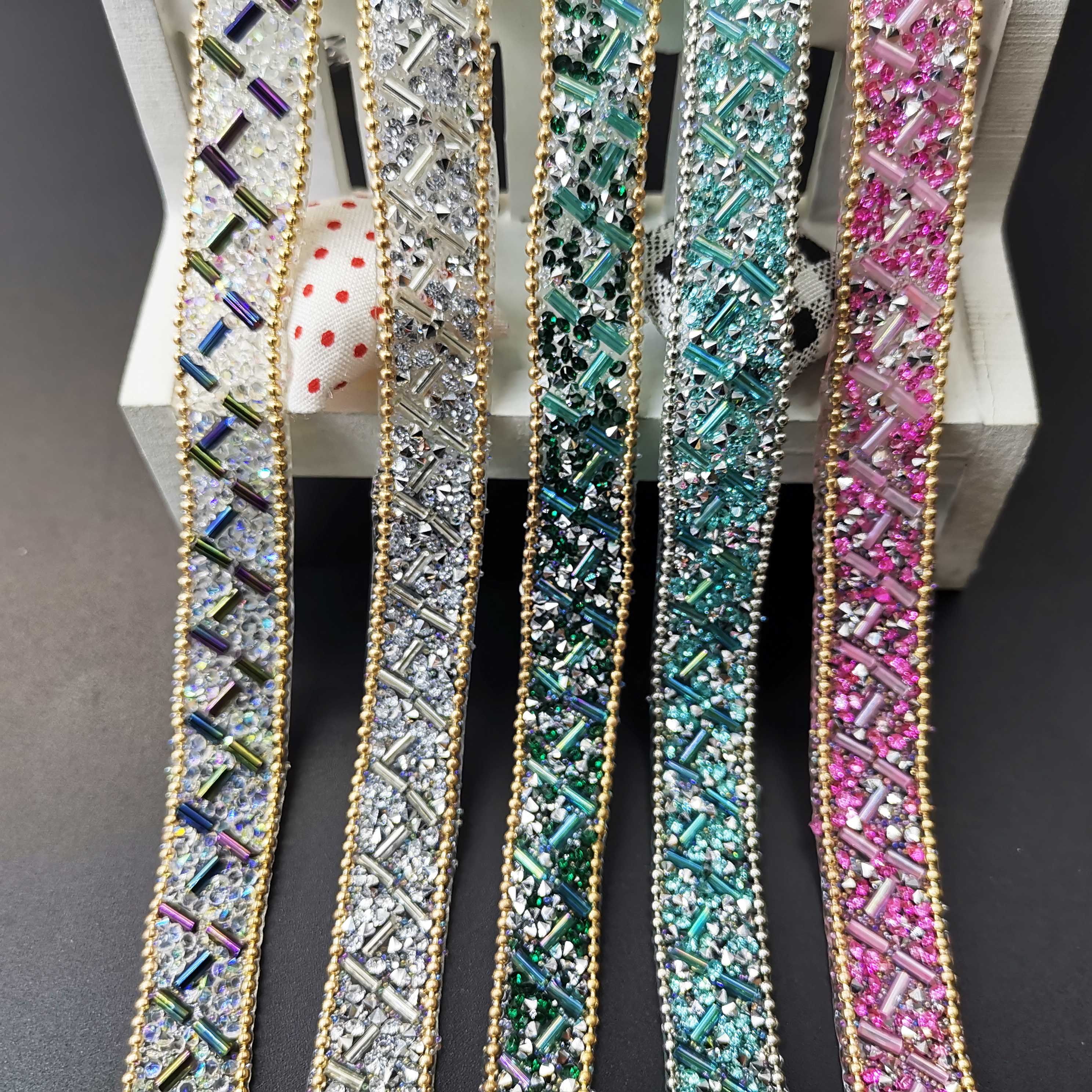Sewing Trim Crystal Motif Stra - Hotfix Rhinestone Sheet ulasan dan harga